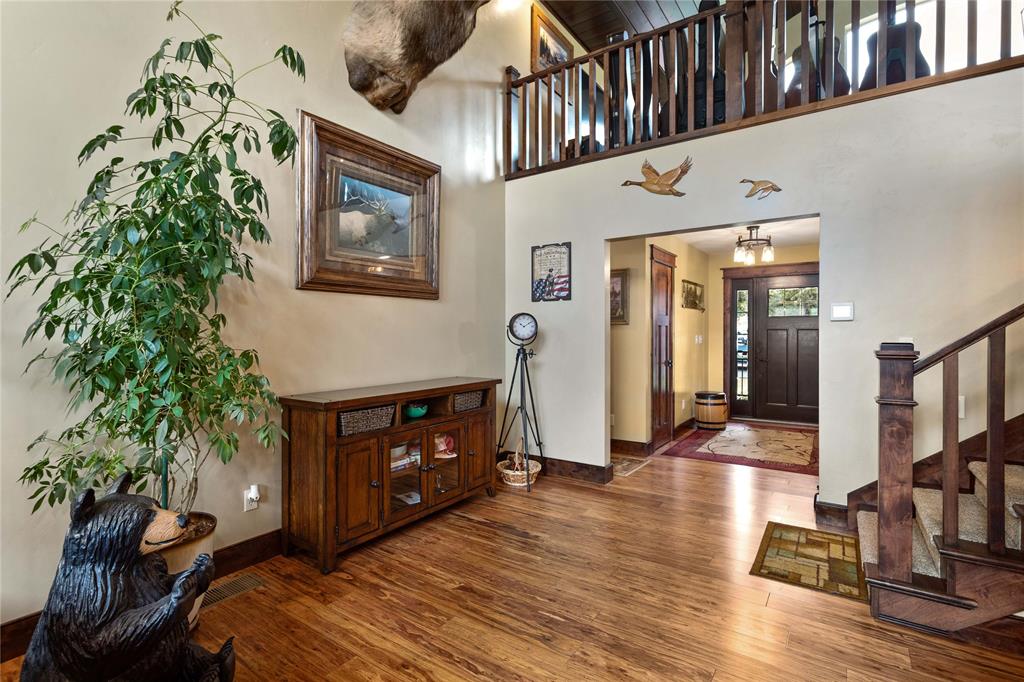 Big Arm, Montana, 59910, United States, 3 Bedrooms Bedrooms, ,3 BathroomsBathrooms,Residential,For Sale,1830037