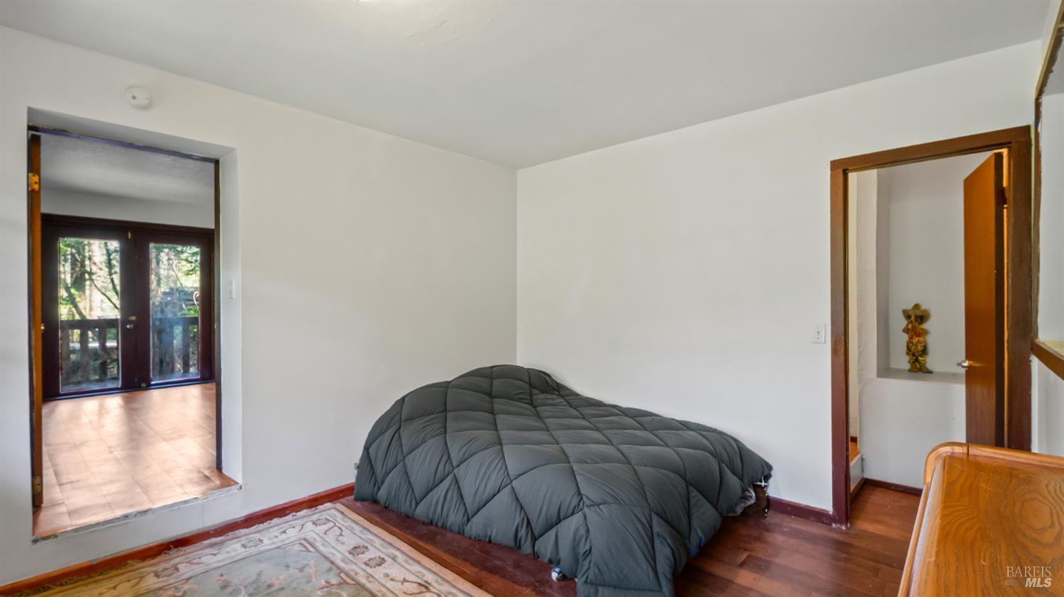 Lagunitas, California, 94938, United States, 2 Bedrooms Bedrooms, ,1 BathroomBathrooms,Residential,For Sale,1939923