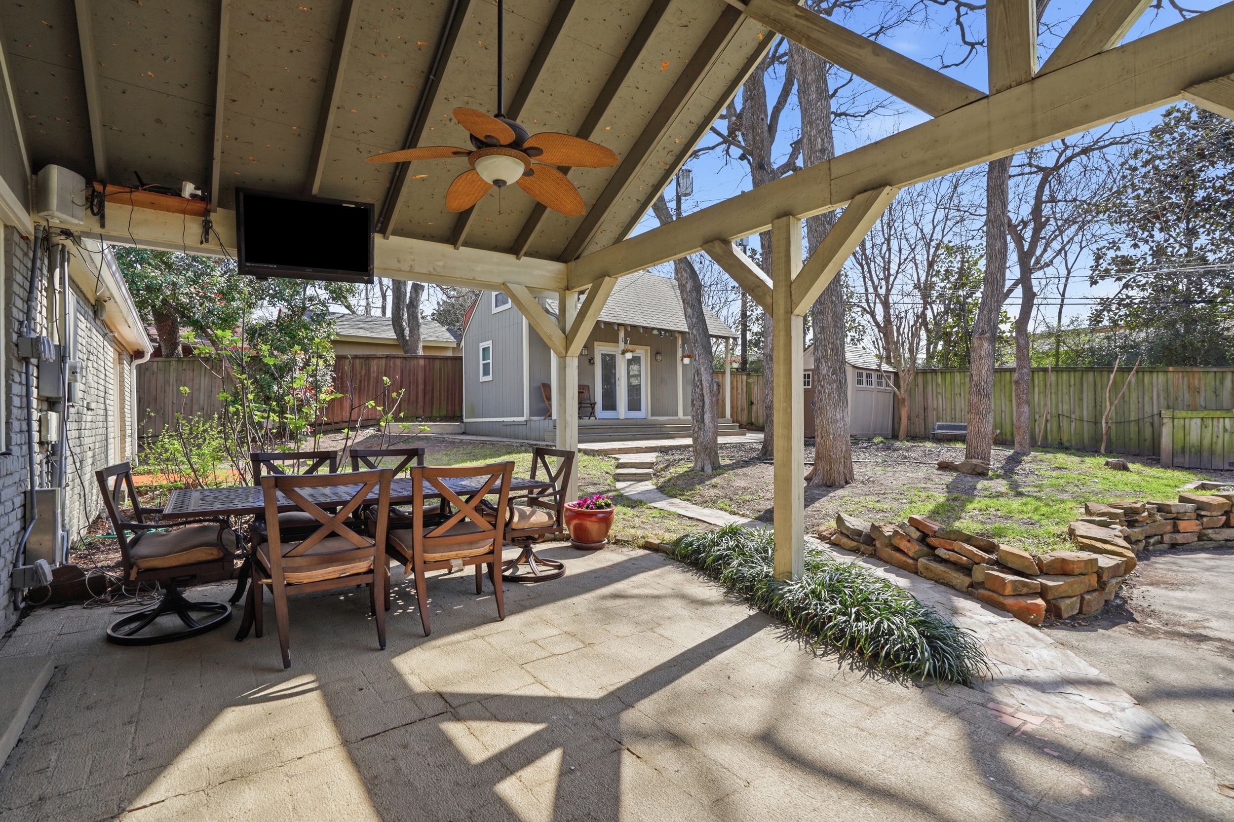  1155 Timplemore Drive, Dallas, TX, 75218 - 物件實景