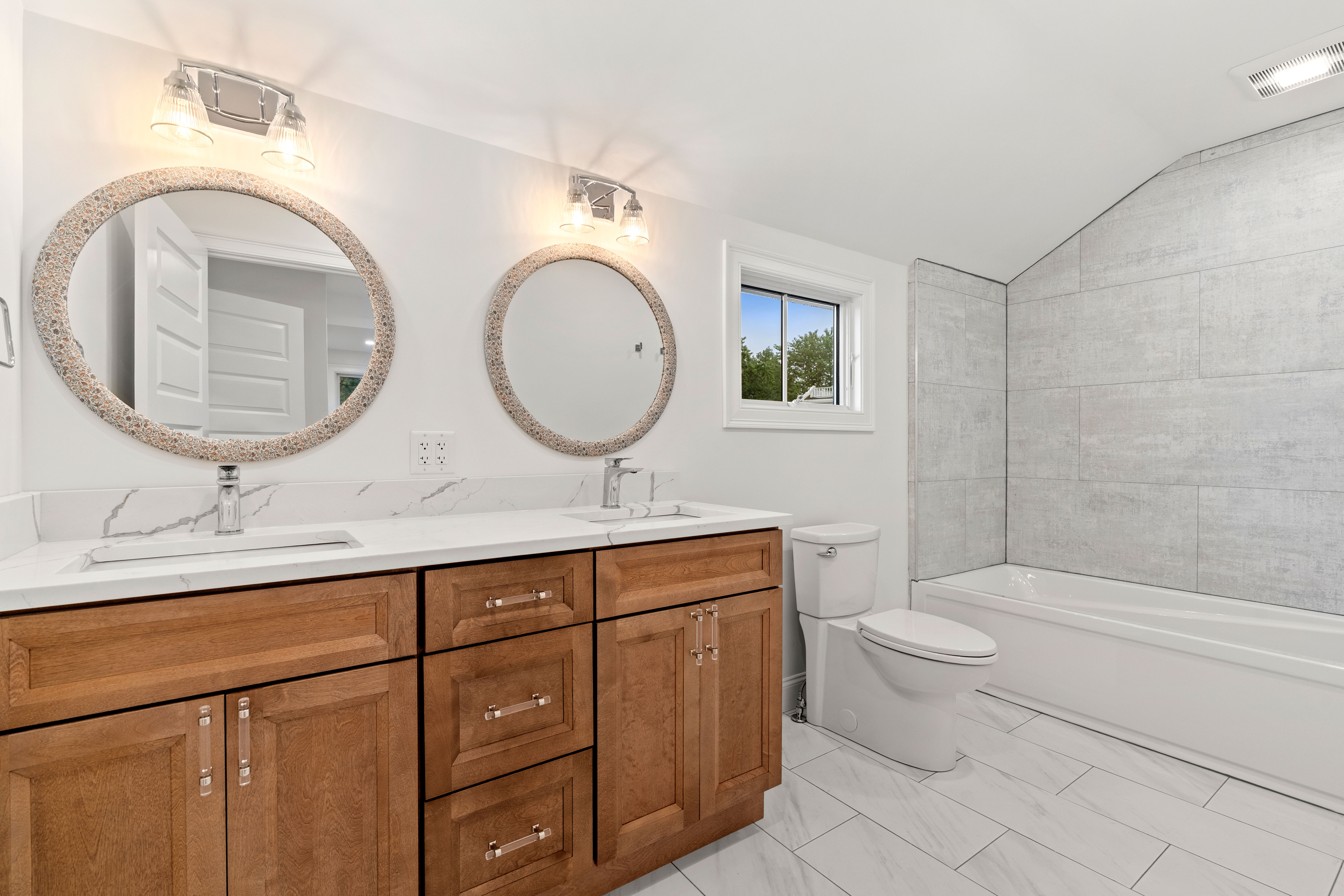  45 Beach Road, Gloucester, MA, 01930 - 物件實景