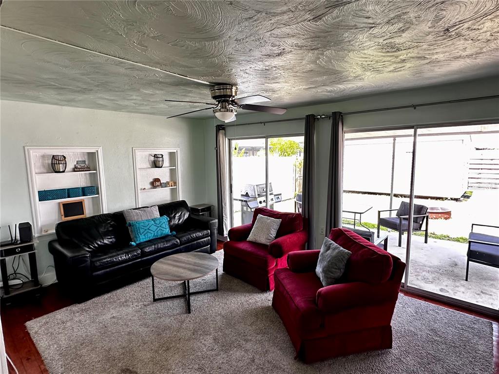 Sarasota, Florida, 34237, United States, 4 Bedrooms Bedrooms, ,2 BathroomsBathrooms,Residential,For Sale,1901097