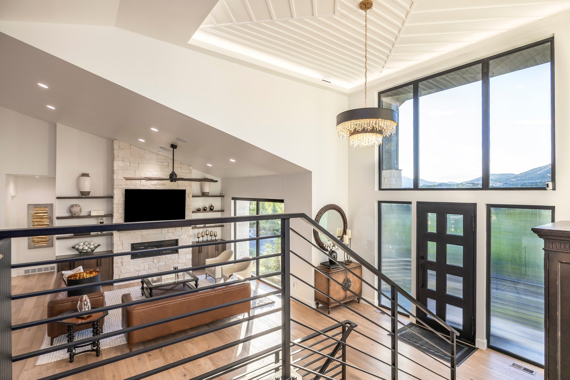  Nearly New Luxury Home with ADU, Views & Chef