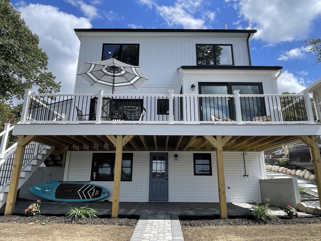 Bellingham, Massachusetts, 02019, United States, 4 Bedrooms Bedrooms, ,4 BathroomsBathrooms,Residential,For Sale,1927389