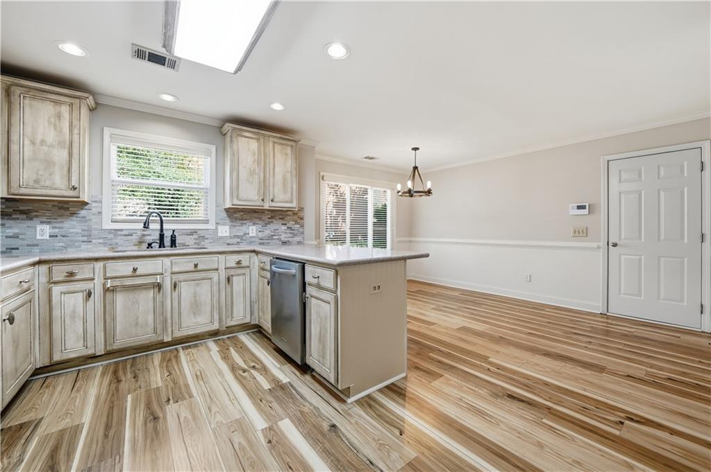 Buford, Georgia, 30518, United States, 4 Bedrooms Bedrooms, ,3 BathroomsBathrooms,Residential,For Sale,1993253