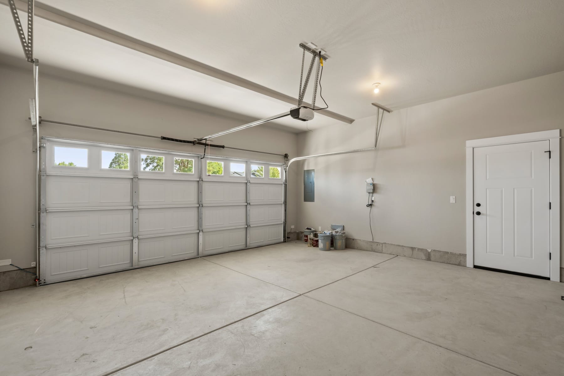  2235 Piazza Drive Medford, OR 97501 - 物件實景