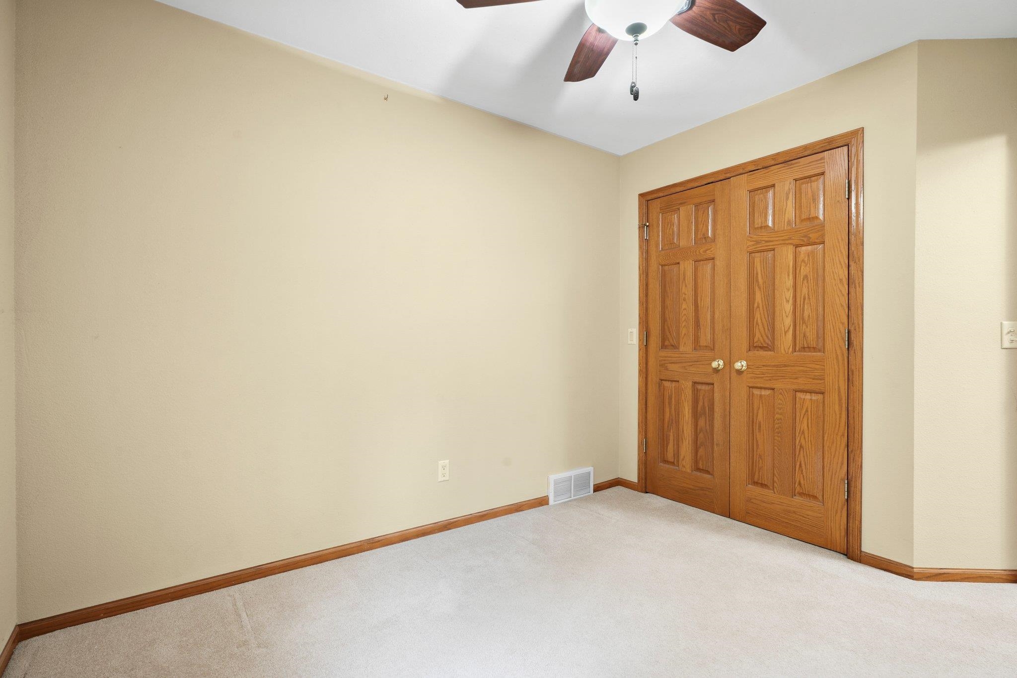 Spring Green, Wisconsin, 53588, United States, 4 Bedrooms Bedrooms, ,3 BathroomsBathrooms,Residential,For Sale,1930492