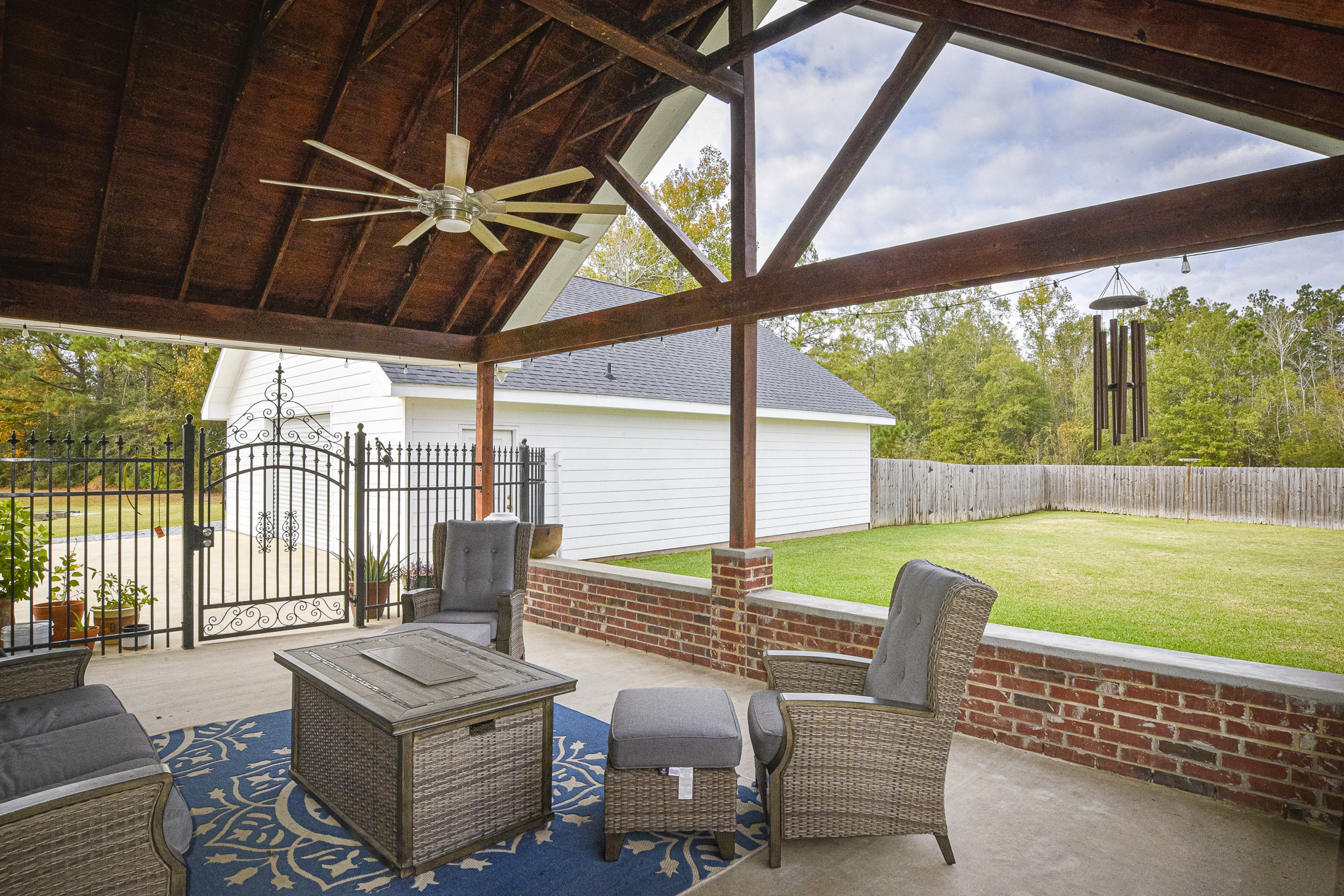 Westlake, Louisiana, 70669, United States, 4 Bedrooms Bedrooms, ,3 BathroomsBathrooms,Residential,For Sale,2001563