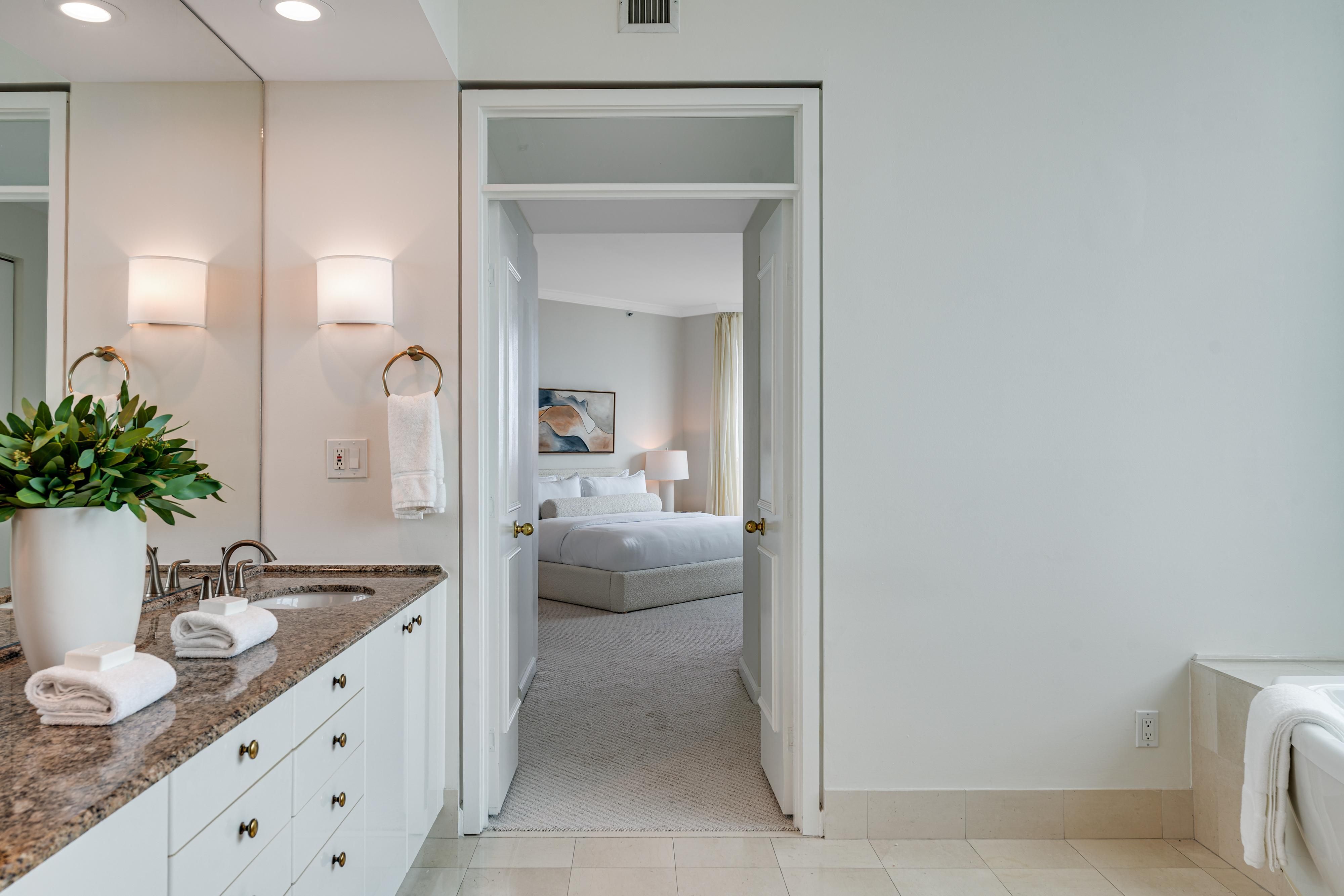  300 South Pointe Drive #1001, Miami Beach, FL 33139 - 物件實景