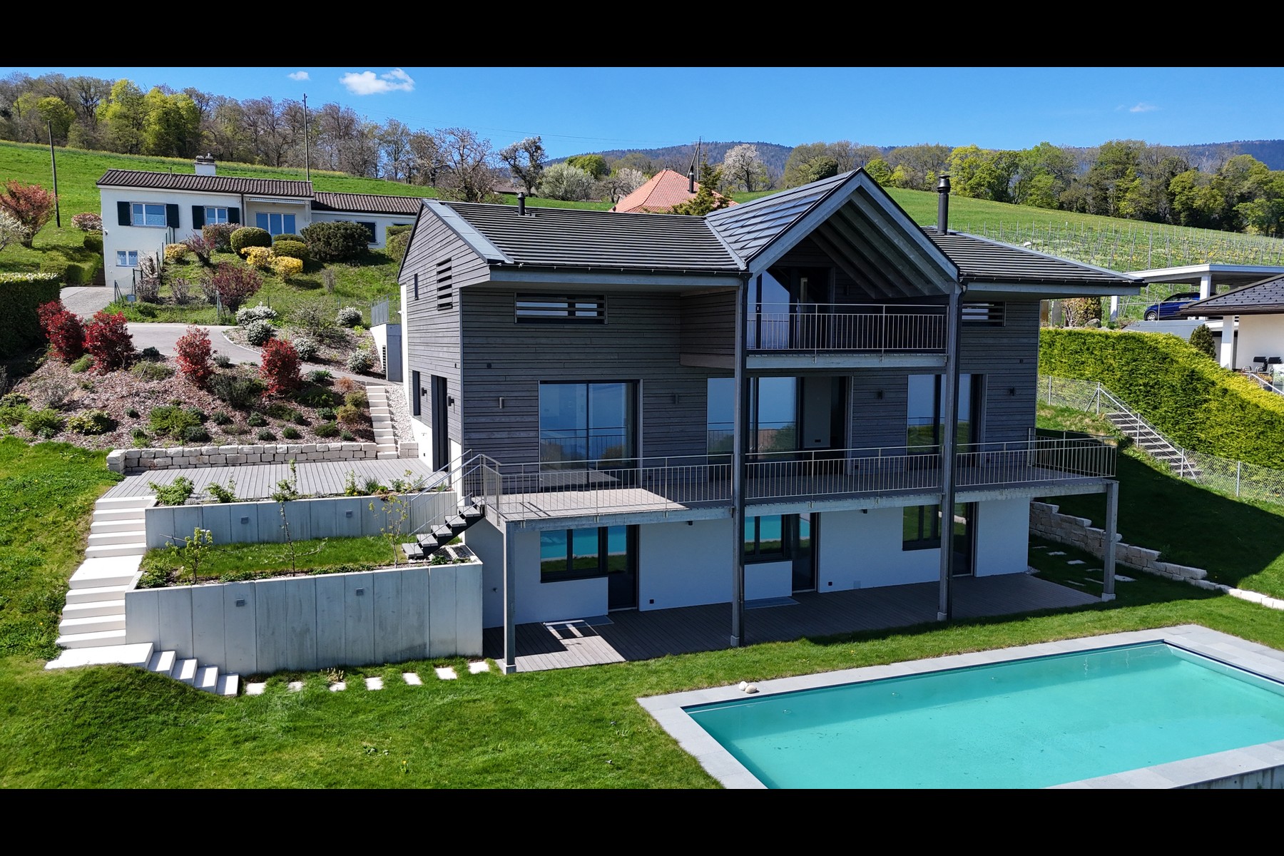  Nestled between the lake and the mountains, a magnificent, one-of-a-kind villa - 物件實景