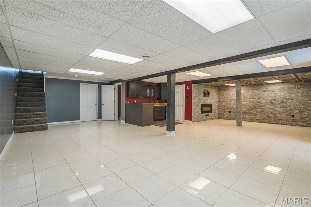 Edwardsville, Illinois, 62025, United States, 5 Bedrooms Bedrooms, ,4 BathroomsBathrooms,Residential,For Sale,1975622