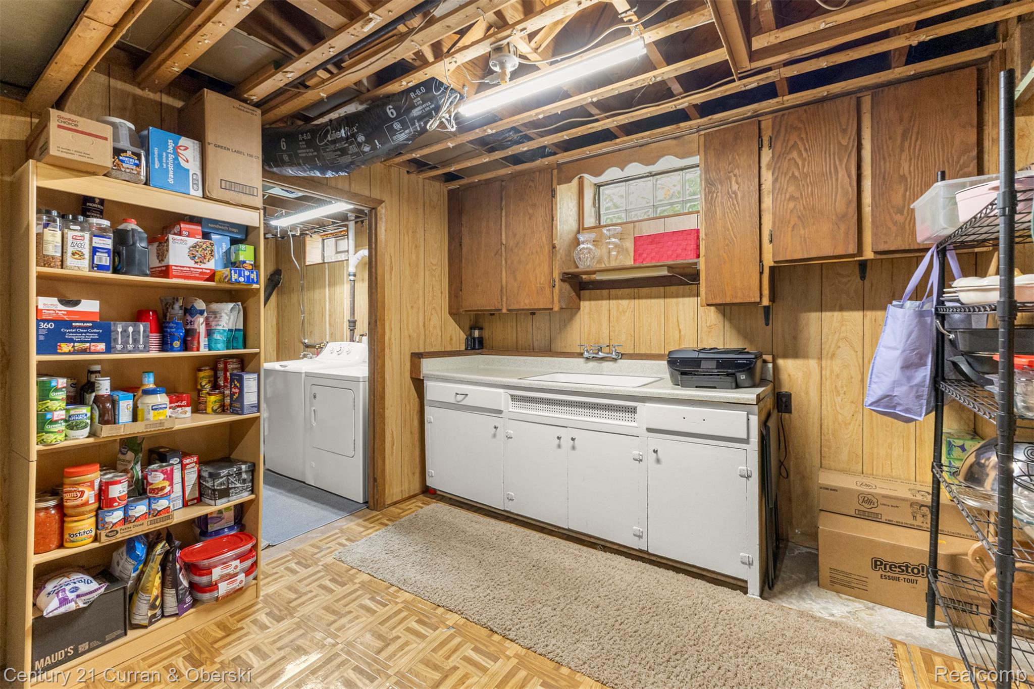 Allen Park, Michigan, 48101, United States, 4 Bedrooms Bedrooms, ,4 BathroomsBathrooms,Residential,For Sale,1982178