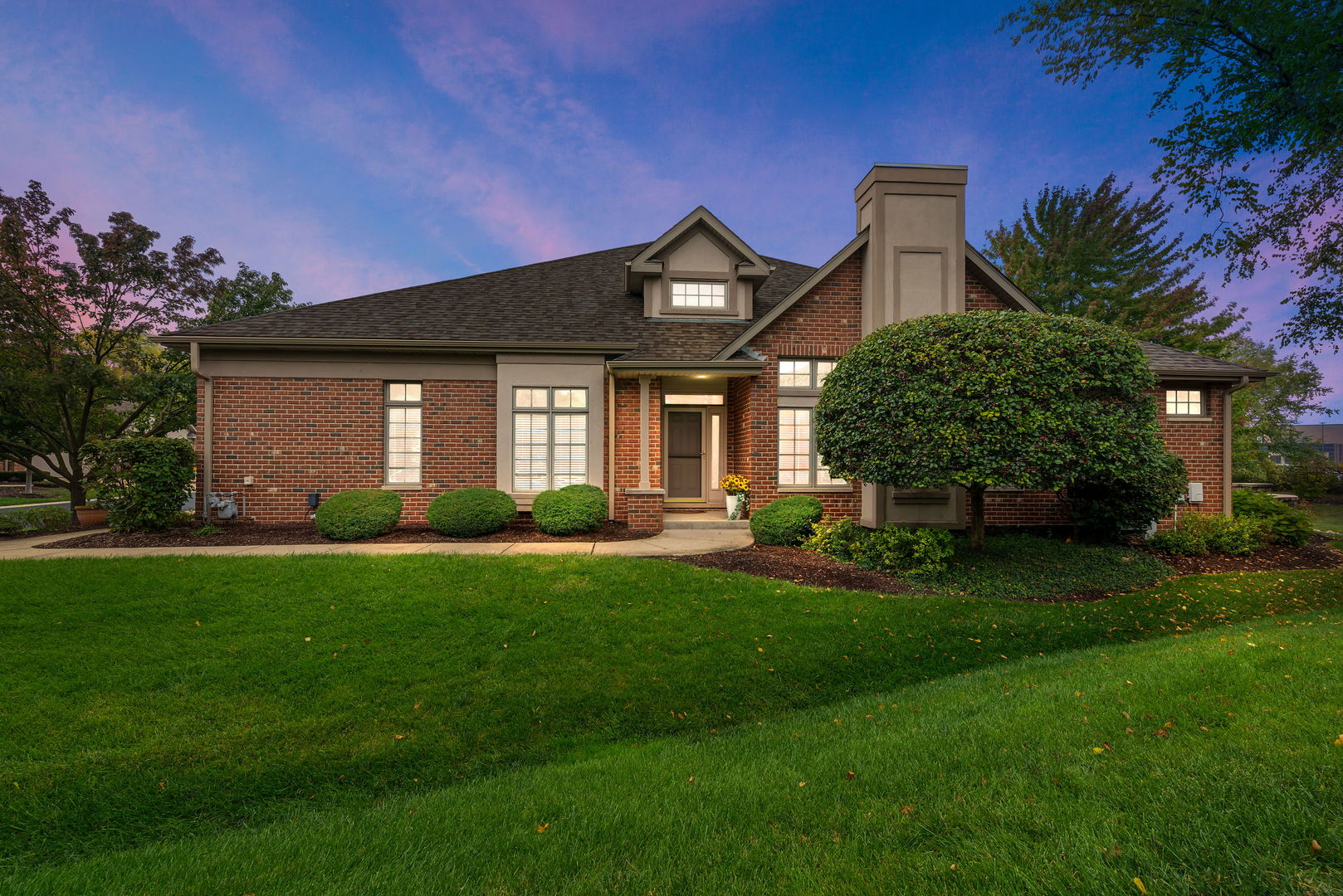 Palos Heights, Illinois, 60463, United States, 3 Bedrooms Bedrooms, ,4 BathroomsBathrooms,Residential,For Sale,1965288