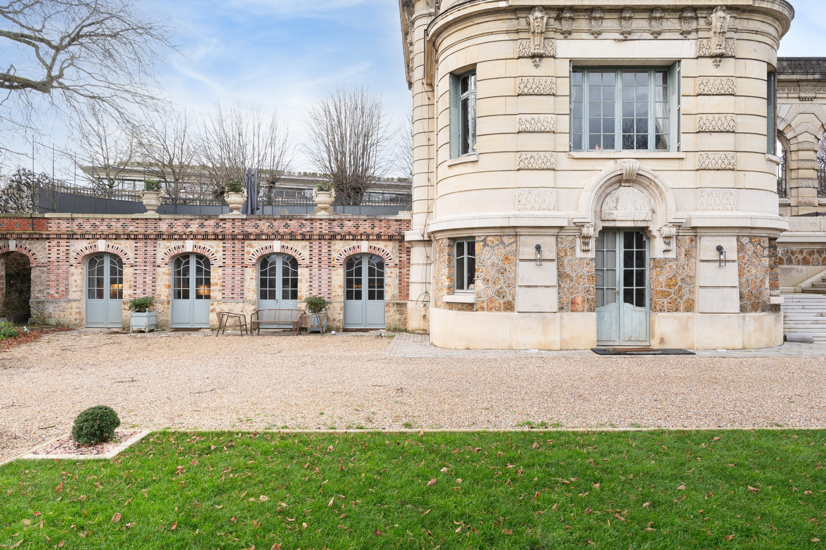 Magnificent château and its landscaped grounds - 物件實景