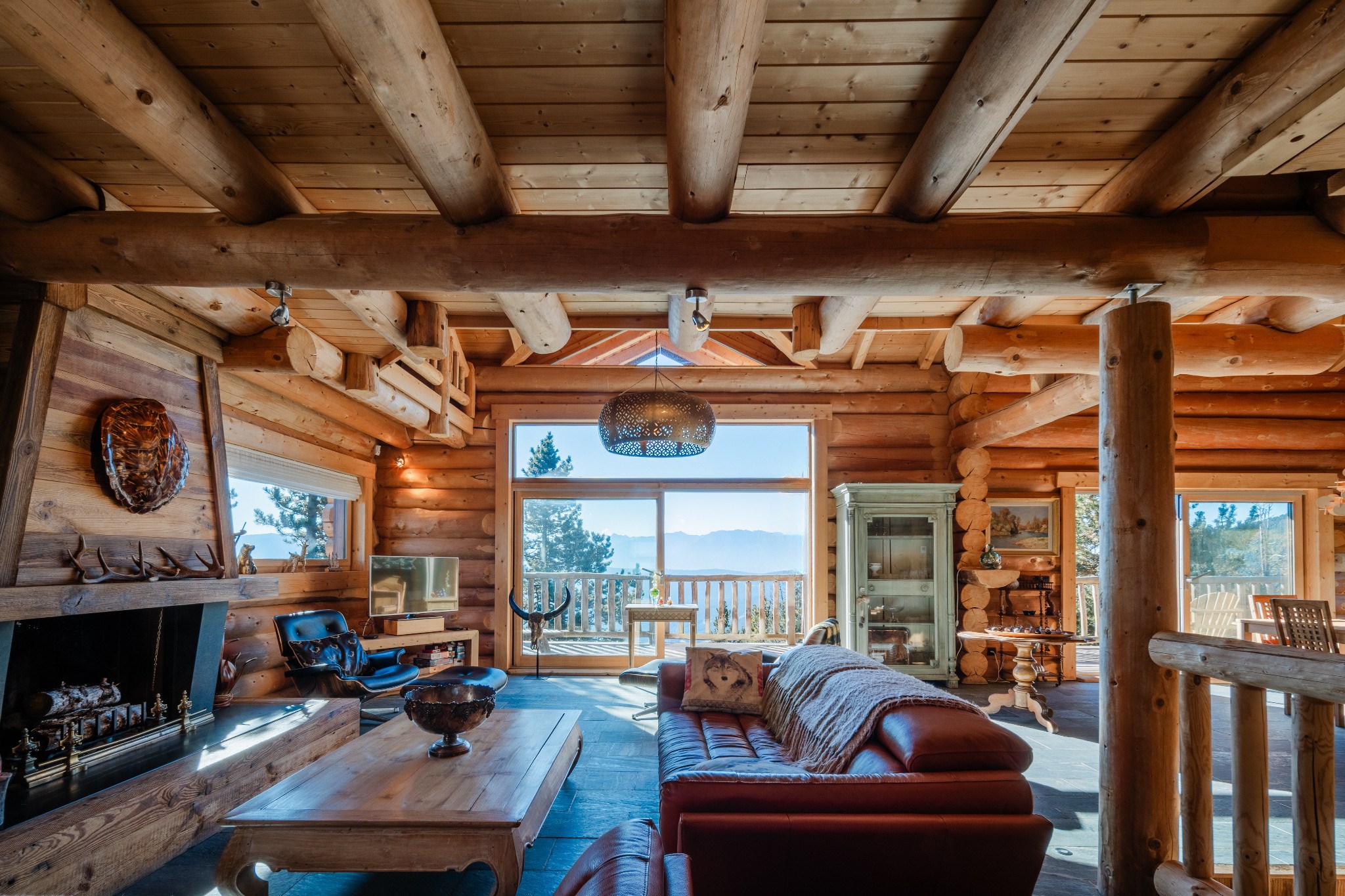  Chalet with lake and mountain views – ski-in / ski-out - 物件實景