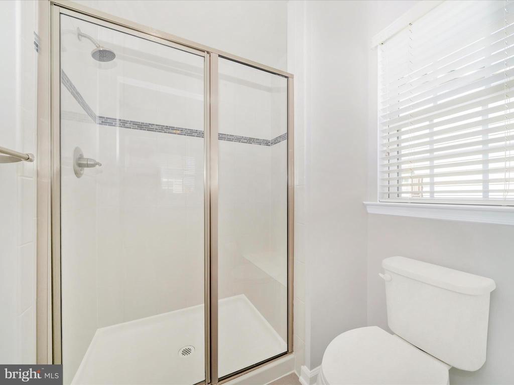 Greenbelt, Maryland, 20770, United States, 3 Bedrooms Bedrooms, ,4 BathroomsBathrooms,Residential,For Sale,1981928