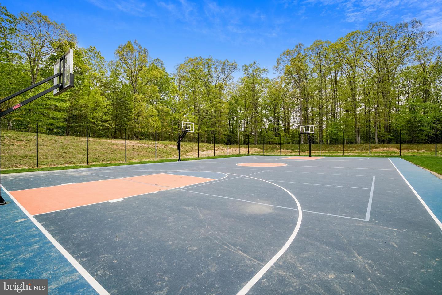 White Plains, Maryland, 20695, United States, 5 Bedrooms Bedrooms, ,4 BathroomsBathrooms,Residential,For Sale,1912215