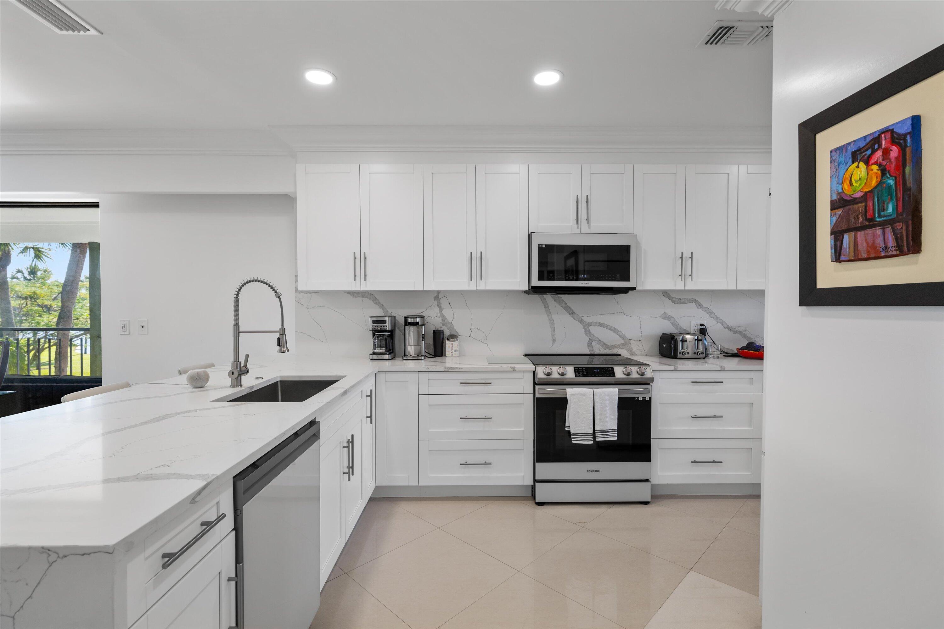  13321 Polo Club Road C203 - 物件實景