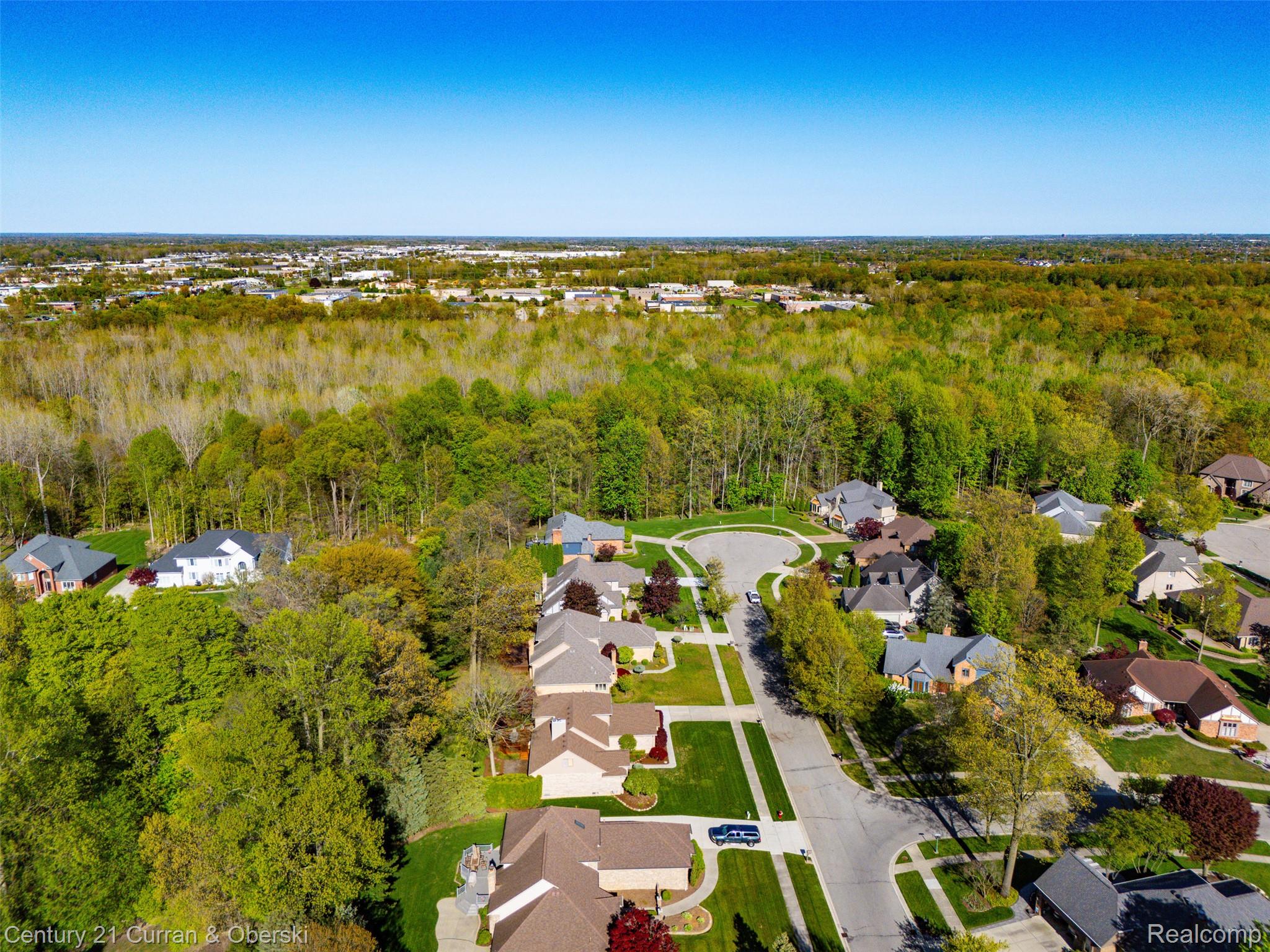 Shelby Charter Township, Michigan, 48317, United States, 4 Bedrooms Bedrooms, ,4 BathroomsBathrooms,Residential,For Sale,1980833