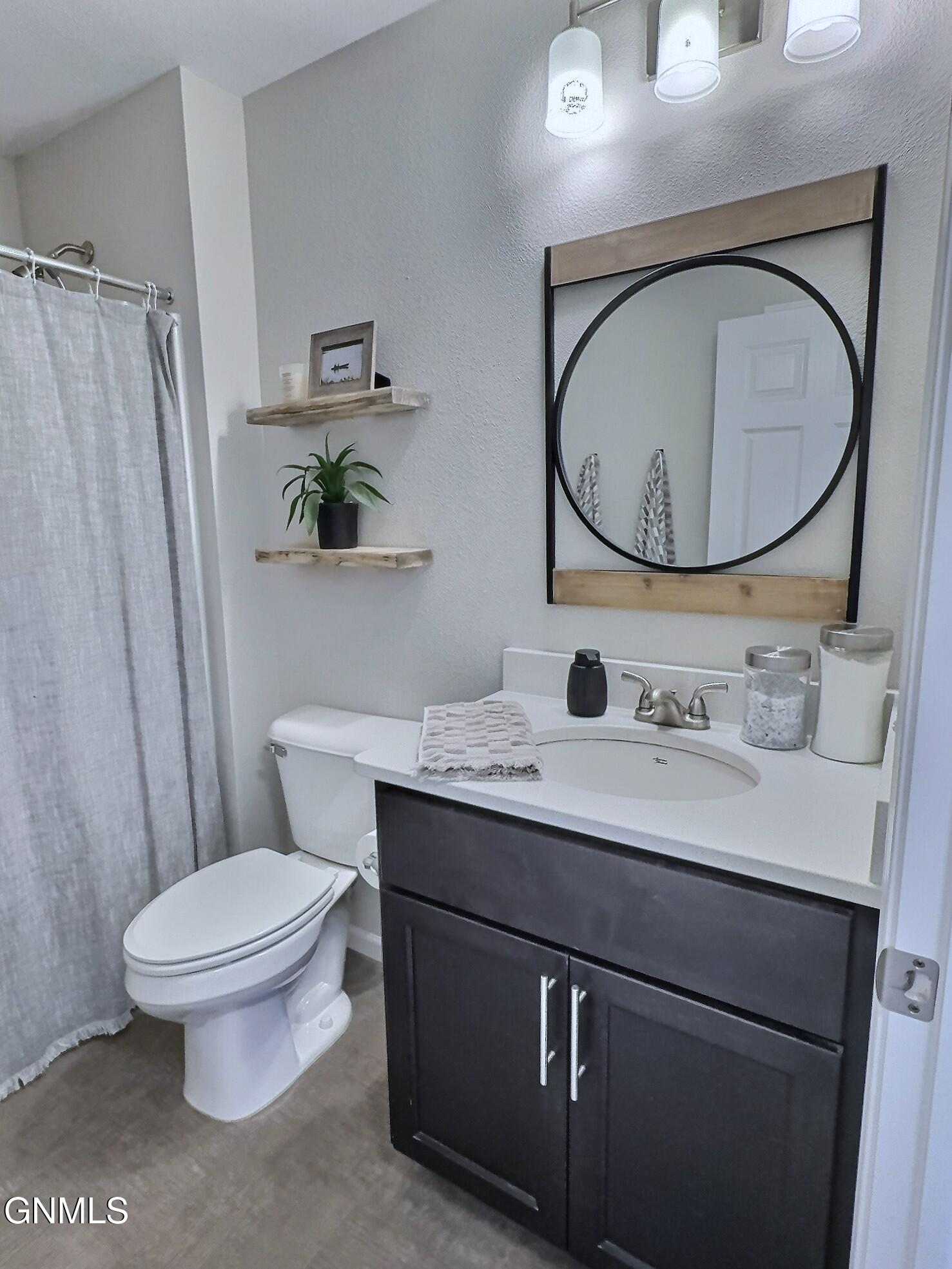 Mandan, North Dakota, 58554, United States, 4 Bedrooms Bedrooms, ,2 BathroomsBathrooms,Residential,For Sale,2006369