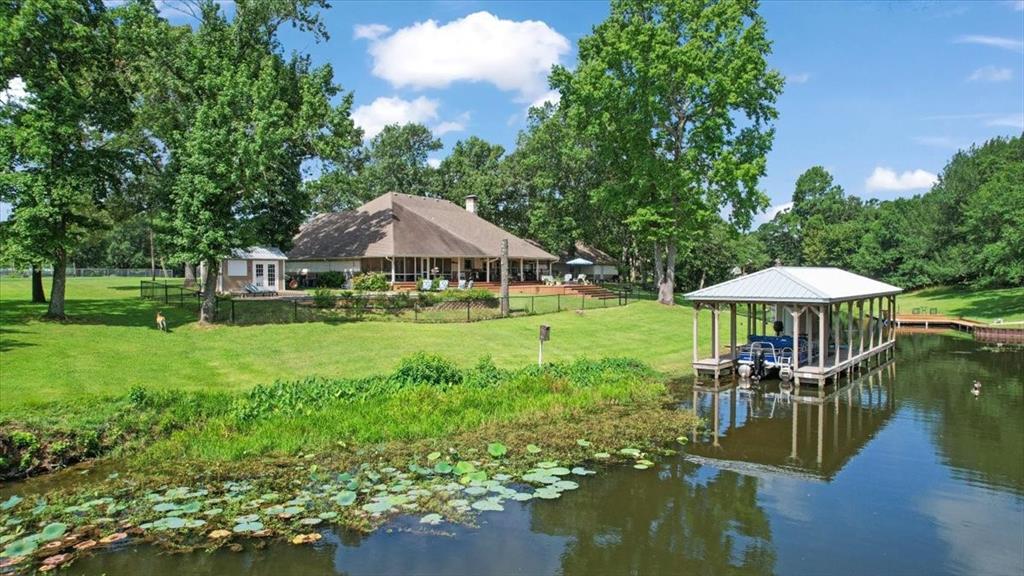 Athens, Texas, 75752, United States, 4 Bedrooms Bedrooms, ,3 BathroomsBathrooms,Residential,For Sale,1962313