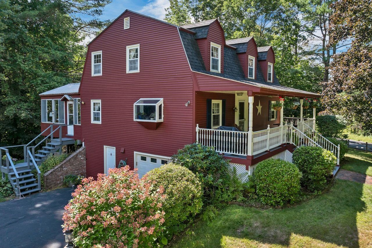 Thornton, New Hampshire, 03285, United States, 4 Bedrooms Bedrooms, ,1 BathroomBathrooms,Residential,For Sale,1940413