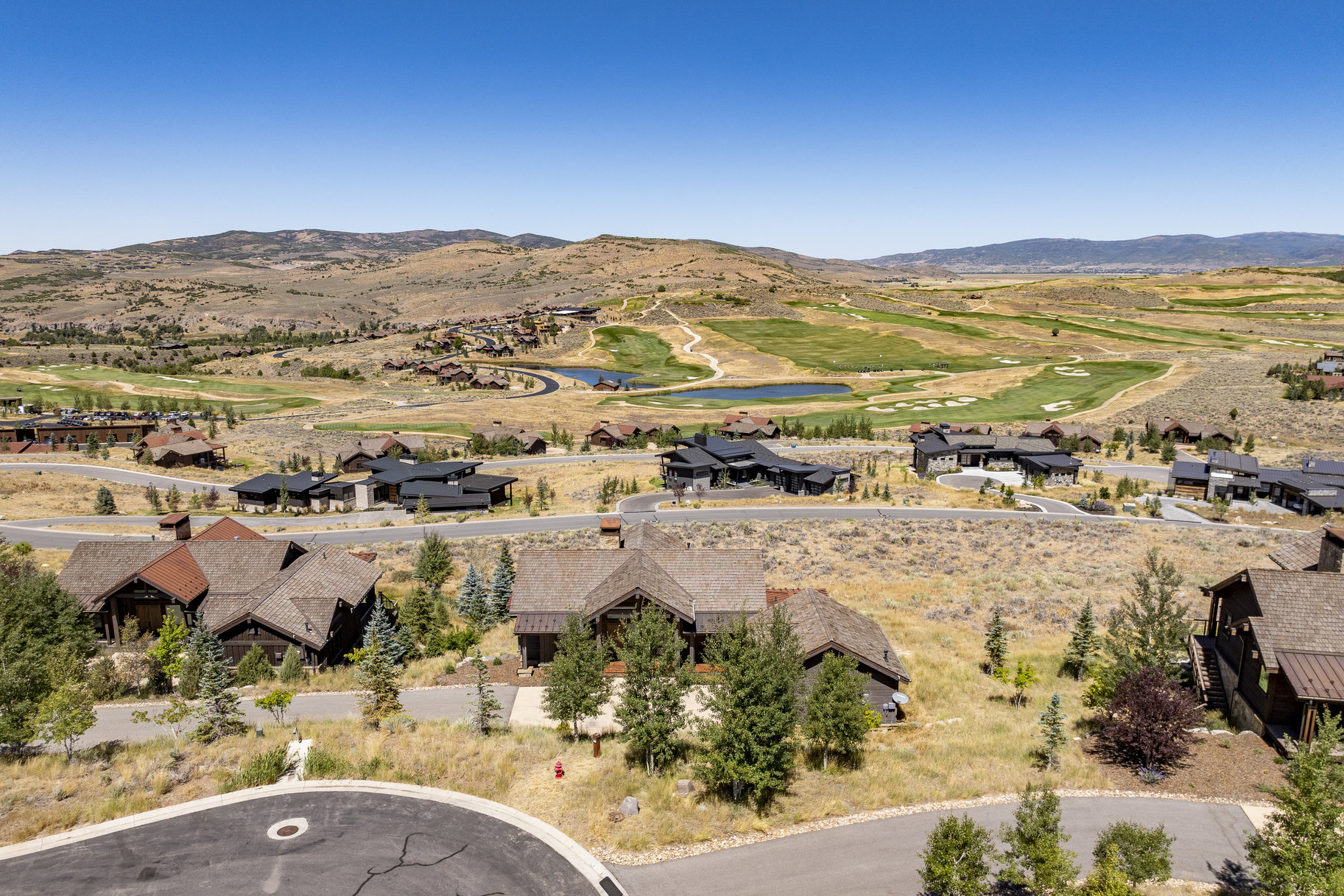  Panoramic Views From This Gorgeous 4-Bedroom Cabin Home at Victory Ranch - 物件實景