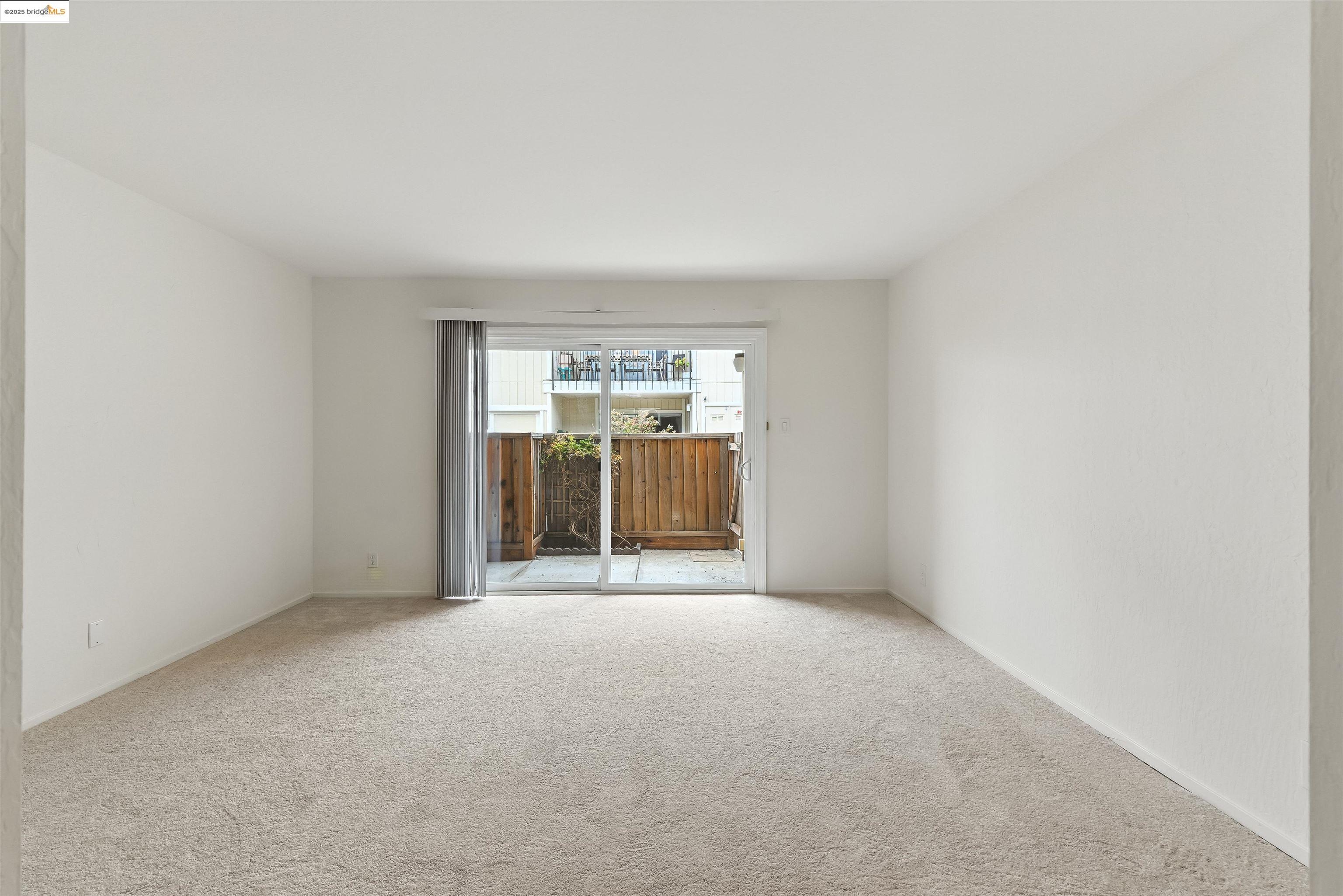 San Leandro, California, 94577, United States, 2 Bedrooms Bedrooms, ,2 BathroomsBathrooms,Residential,For Sale,1900911