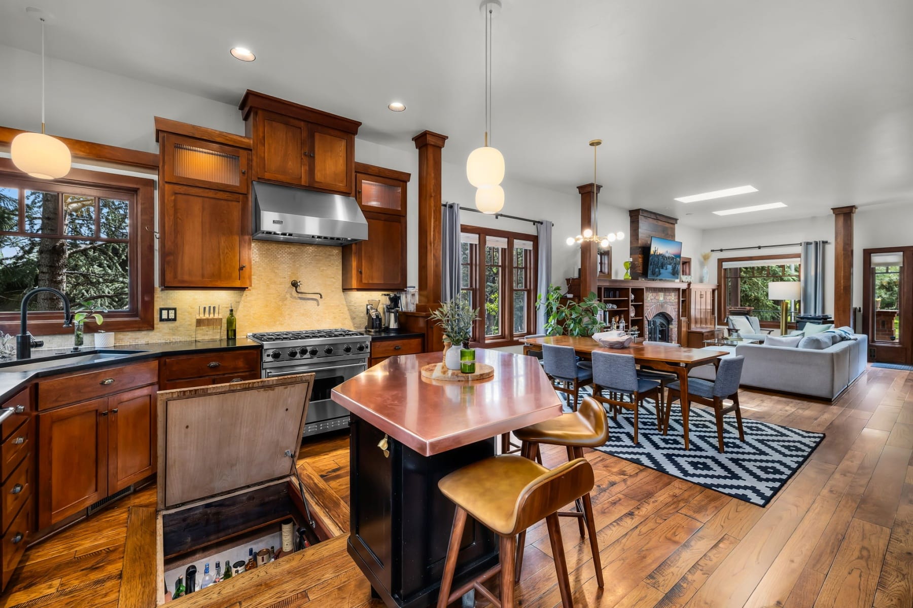  2216 NW 6th Street Bend, OR 97703 - 物件實景