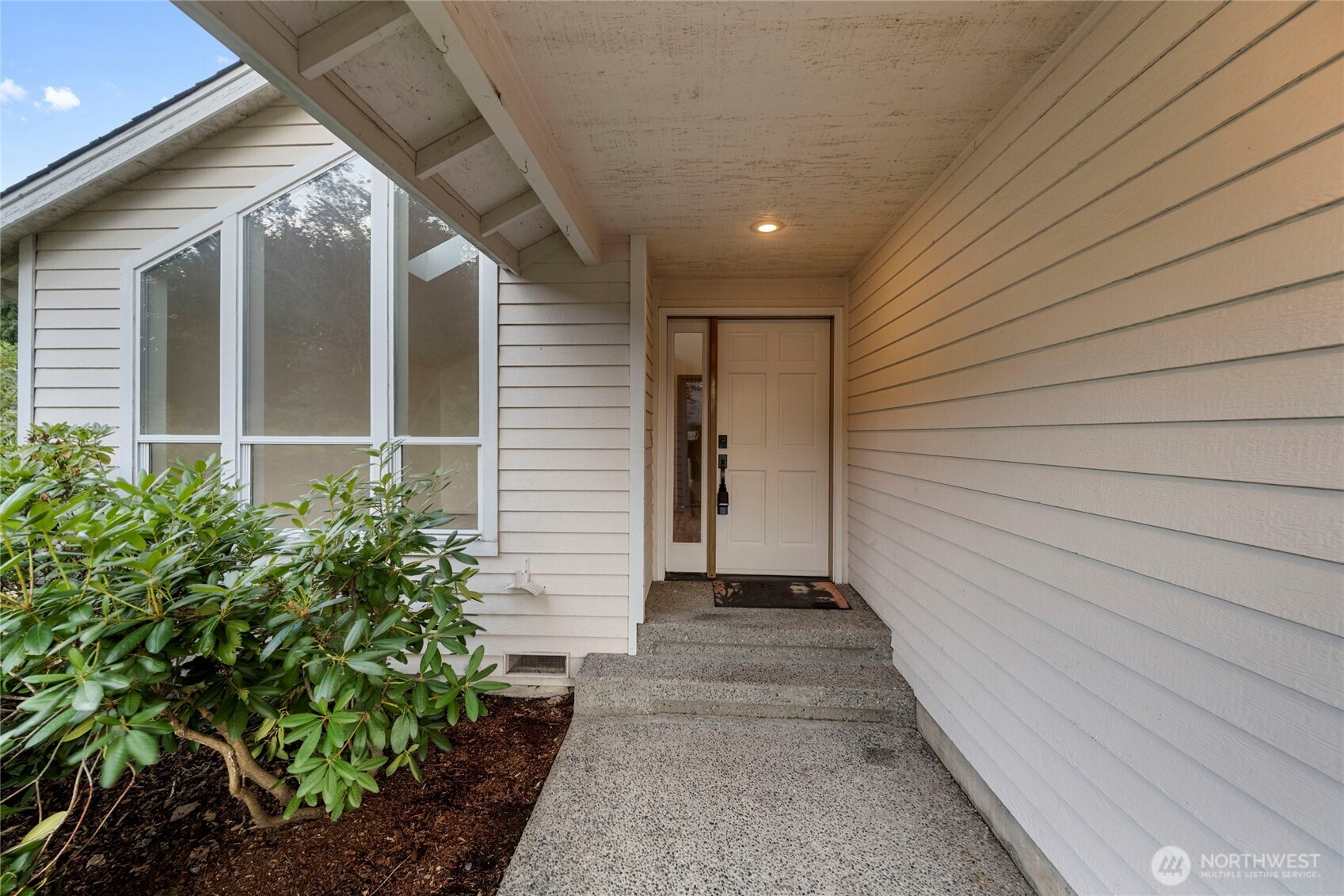 Maple Valley, Washington, 98038, United States, 3 Bedrooms Bedrooms, ,3 BathroomsBathrooms,Residential,For Sale,1891445