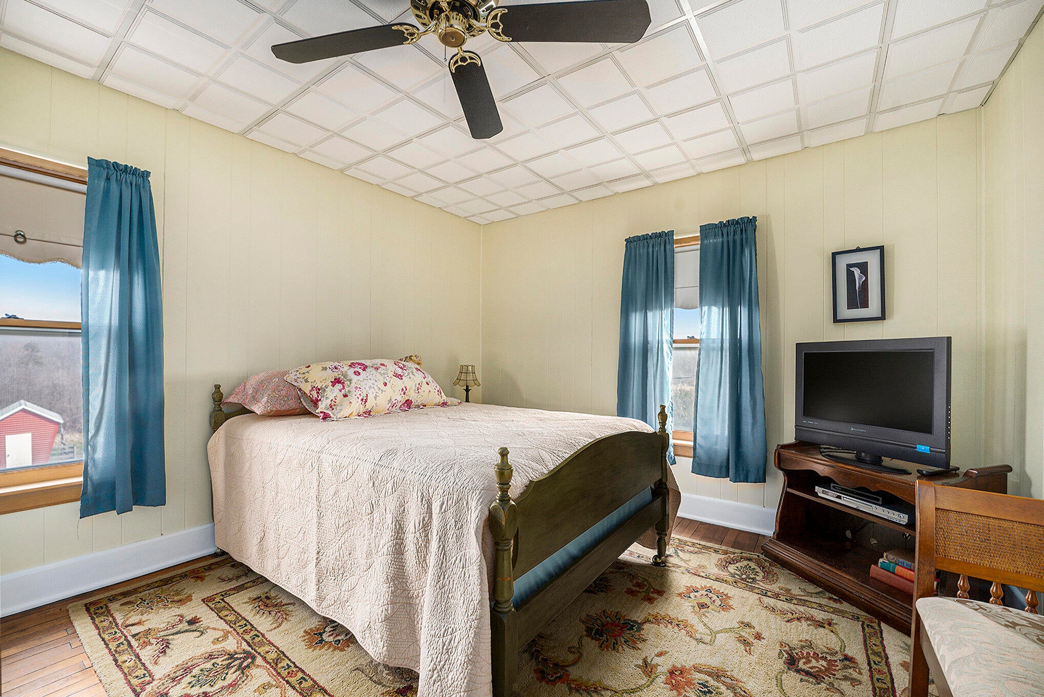 Fennville, Michigan, 49408, United States, 4 Bedrooms Bedrooms, ,4 BathroomsBathrooms,Residential,For Sale,1766735