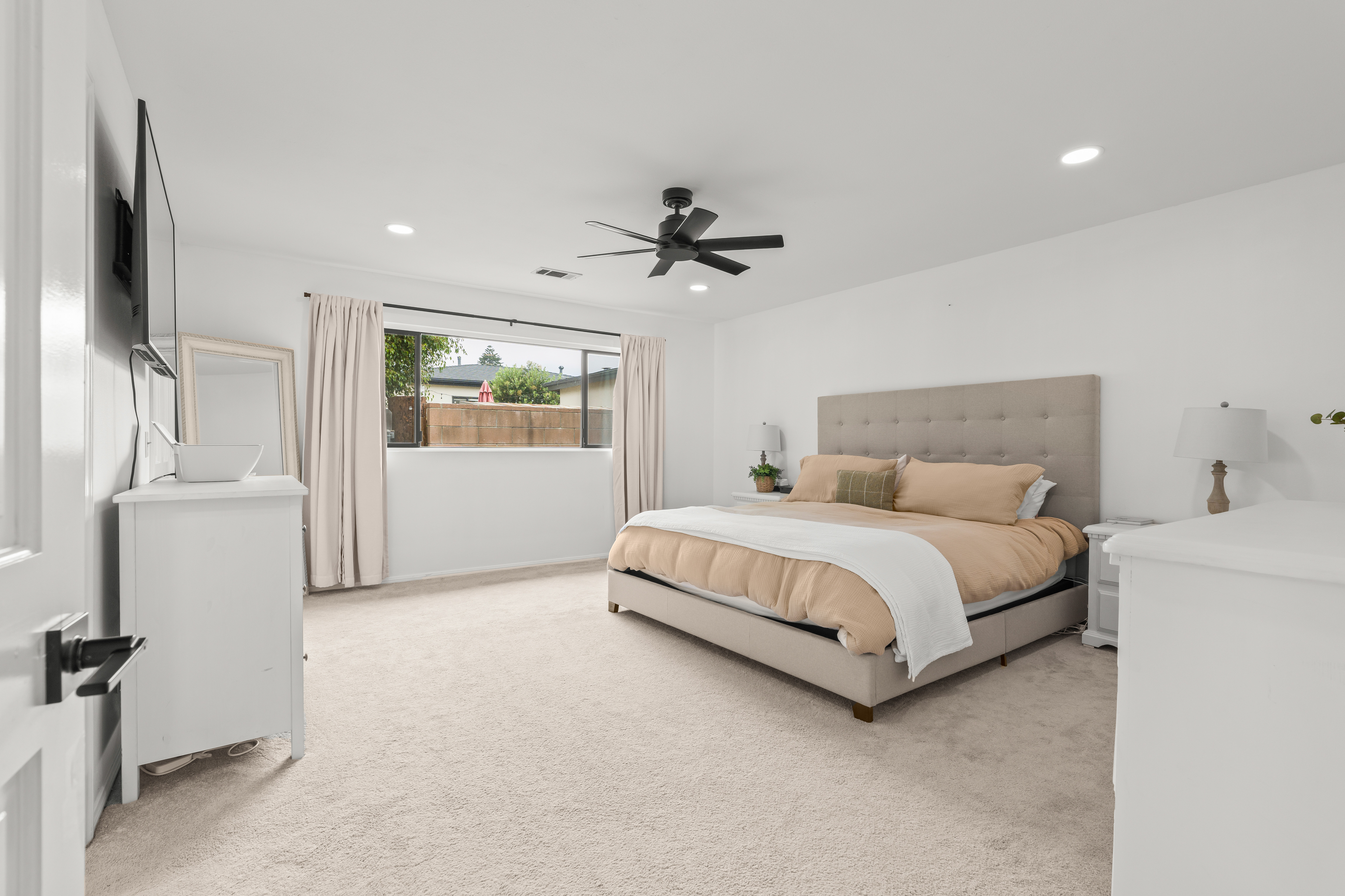  171 Lang Street, Ventura, CA 93003 - 物件實景