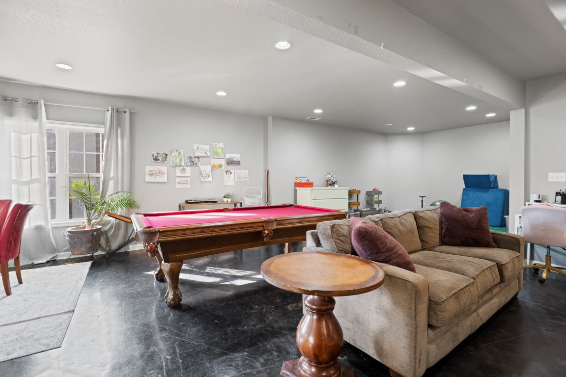 Jonesboro, Arkansas, 72404, United States, 4 Bedrooms Bedrooms, ,3 BathroomsBathrooms,Residential,For Sale,1989534