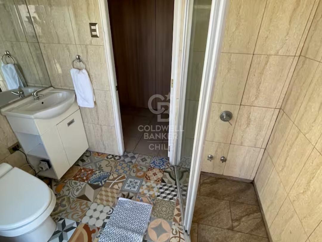 Viña Del Mar, Chile, 6 Bedrooms Bedrooms, ,4 BathroomsBathrooms,Residential,For Sale,1885715