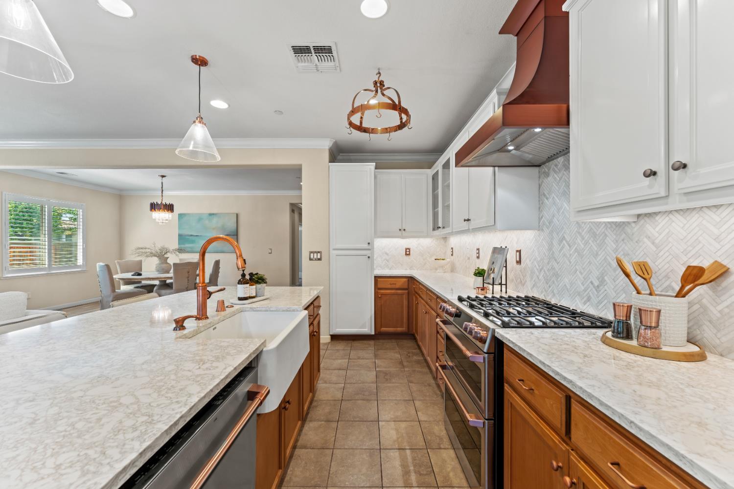 El Dorado Hills, California, 95762, United States, 3 Bedrooms Bedrooms, ,3 BathroomsBathrooms,Residential,For Sale,1932064