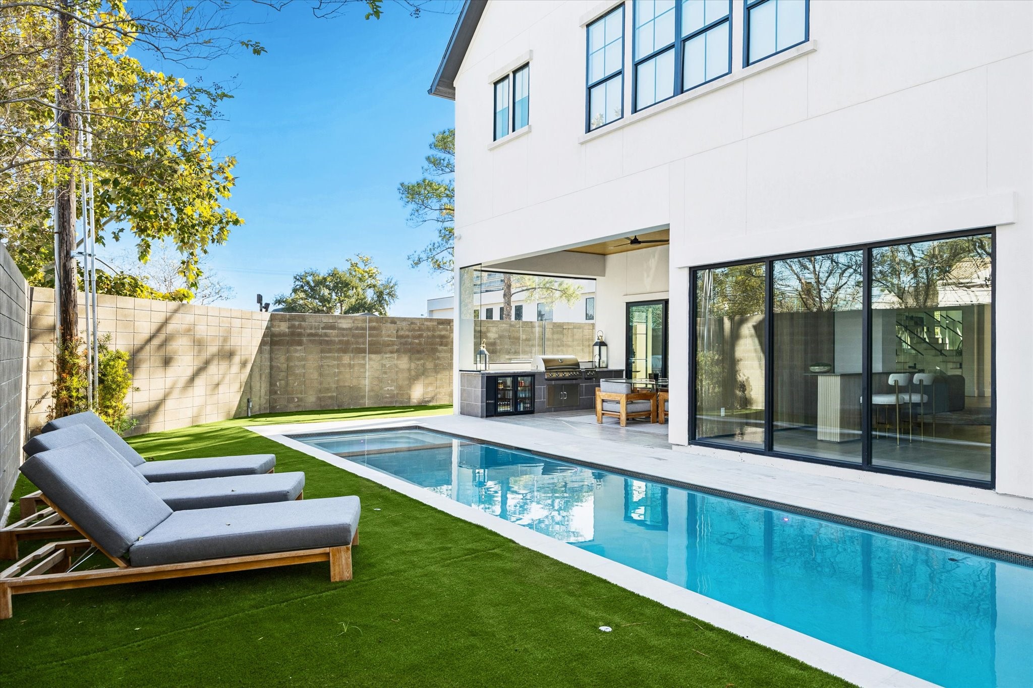  4002 Meadow Lake Lane - 物件實景
