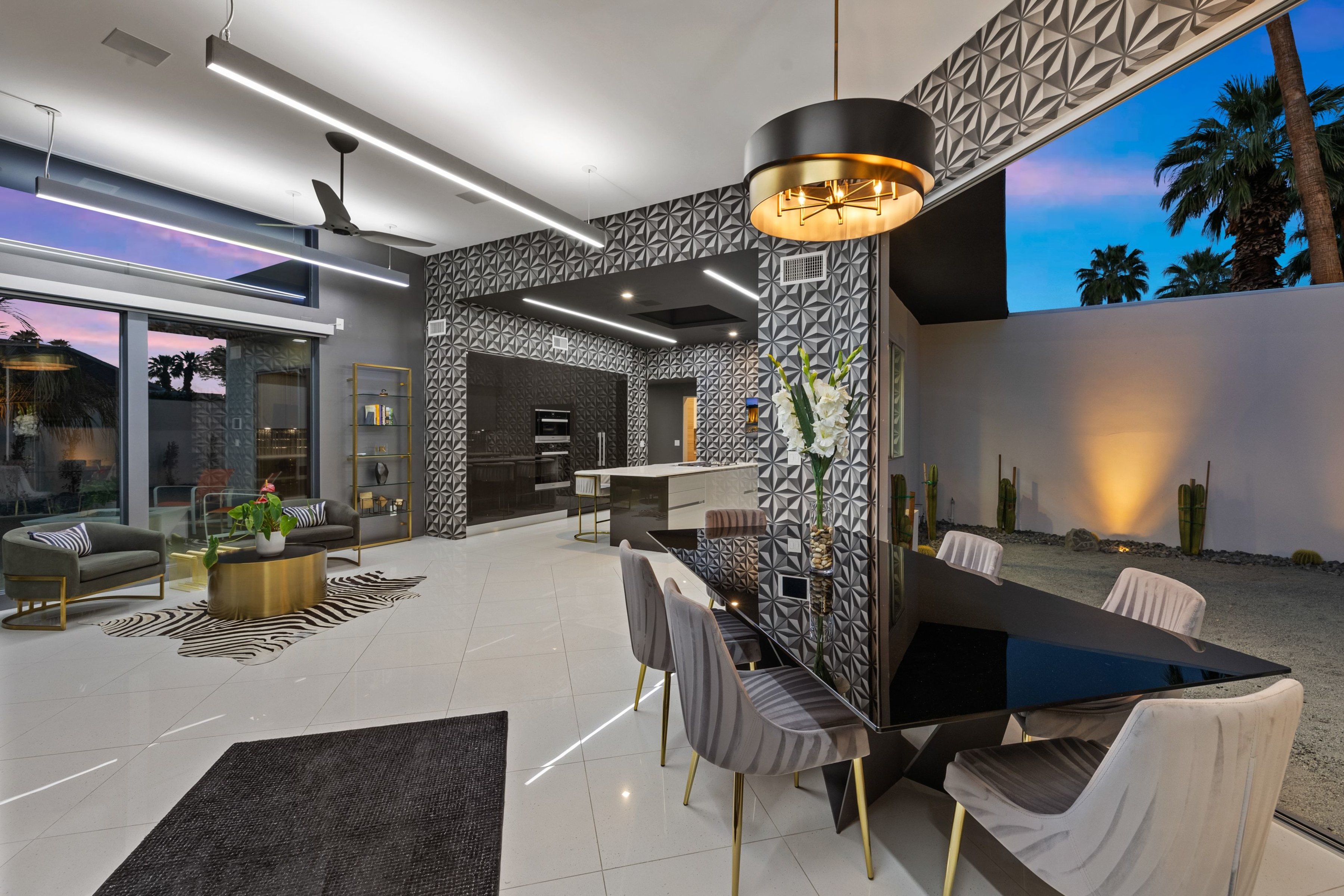  Custom Contemporary On Rare Double Indian Wells Lot - 物件實景