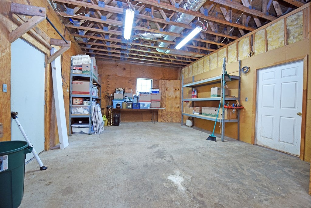 Ellijay, Georgia, 30536, United States, 4 Bedrooms Bedrooms, ,3 BathroomsBathrooms,Residential,For Sale,1940340