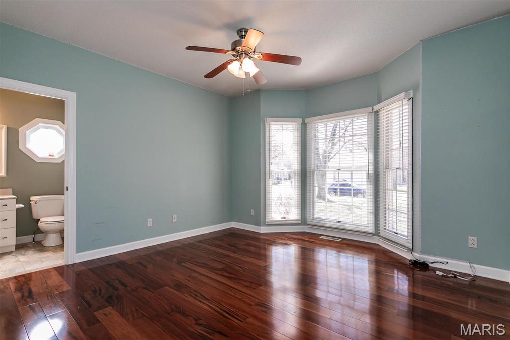Glen Carbon, Illinois, 62034, United States, 3 Bedrooms Bedrooms, ,4 BathroomsBathrooms,Residential,For Sale,1840876