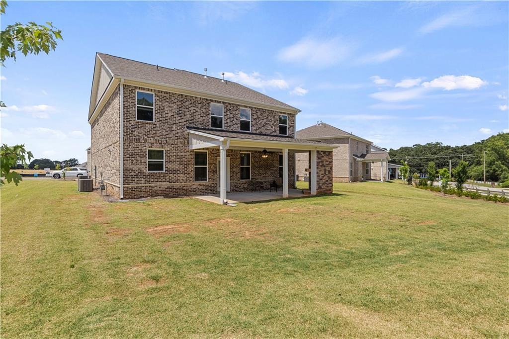 Stockbridge, Georgia, 30281, United States, 5 Bedrooms Bedrooms, ,4 BathroomsBathrooms,Residential,For Sale,1983695