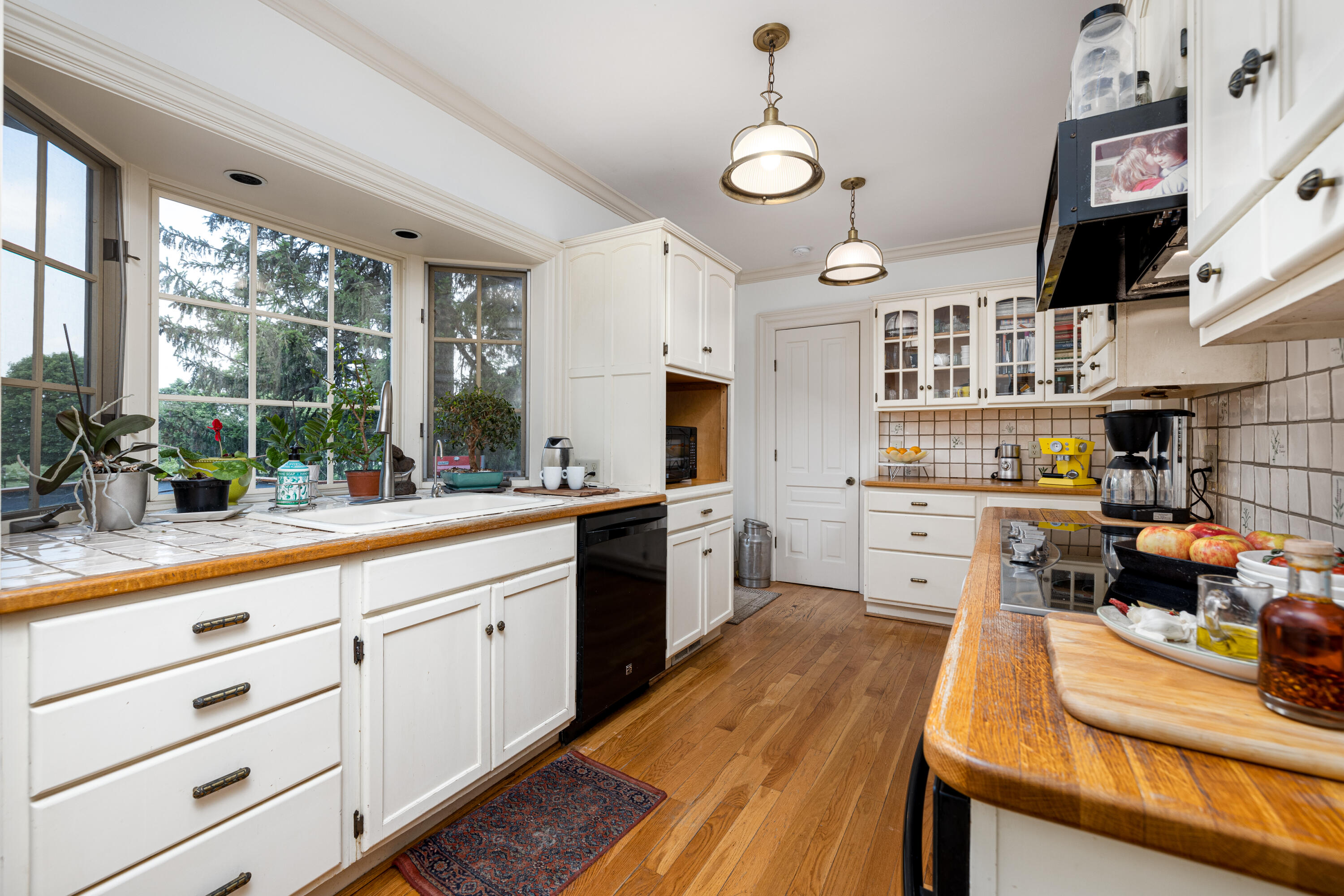 Ida, Michigan, 48140, United States, 4 Bedrooms Bedrooms, ,3 BathroomsBathrooms,Residential,For Sale,1973909