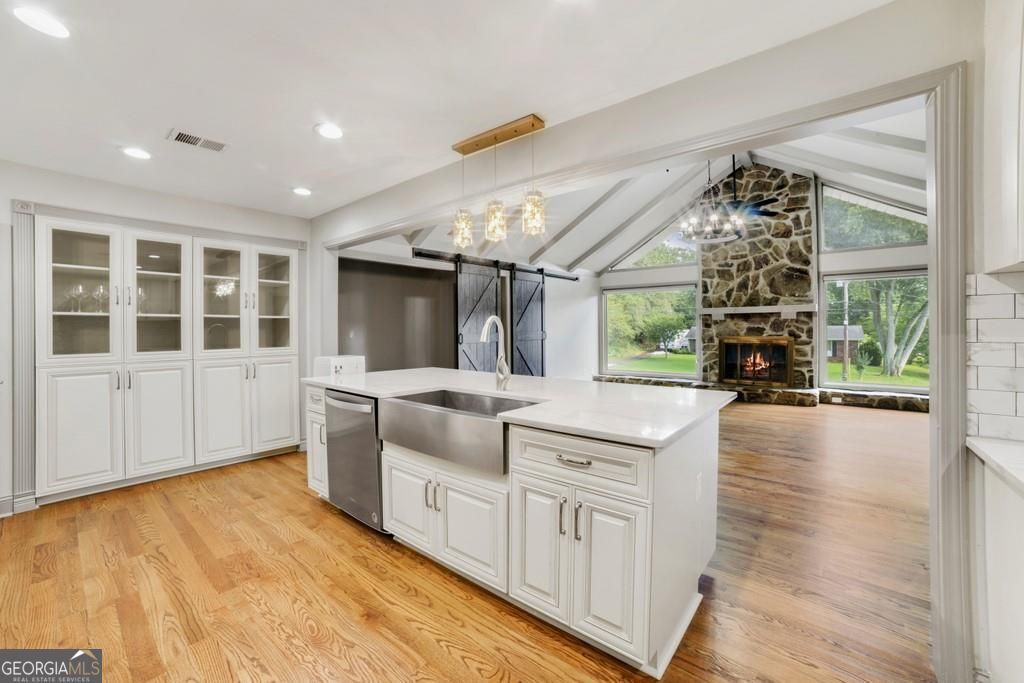 Duluth, Georgia, 30096, United States, 3 Bedrooms Bedrooms, ,2 BathroomsBathrooms,Residential,For Sale,2009129