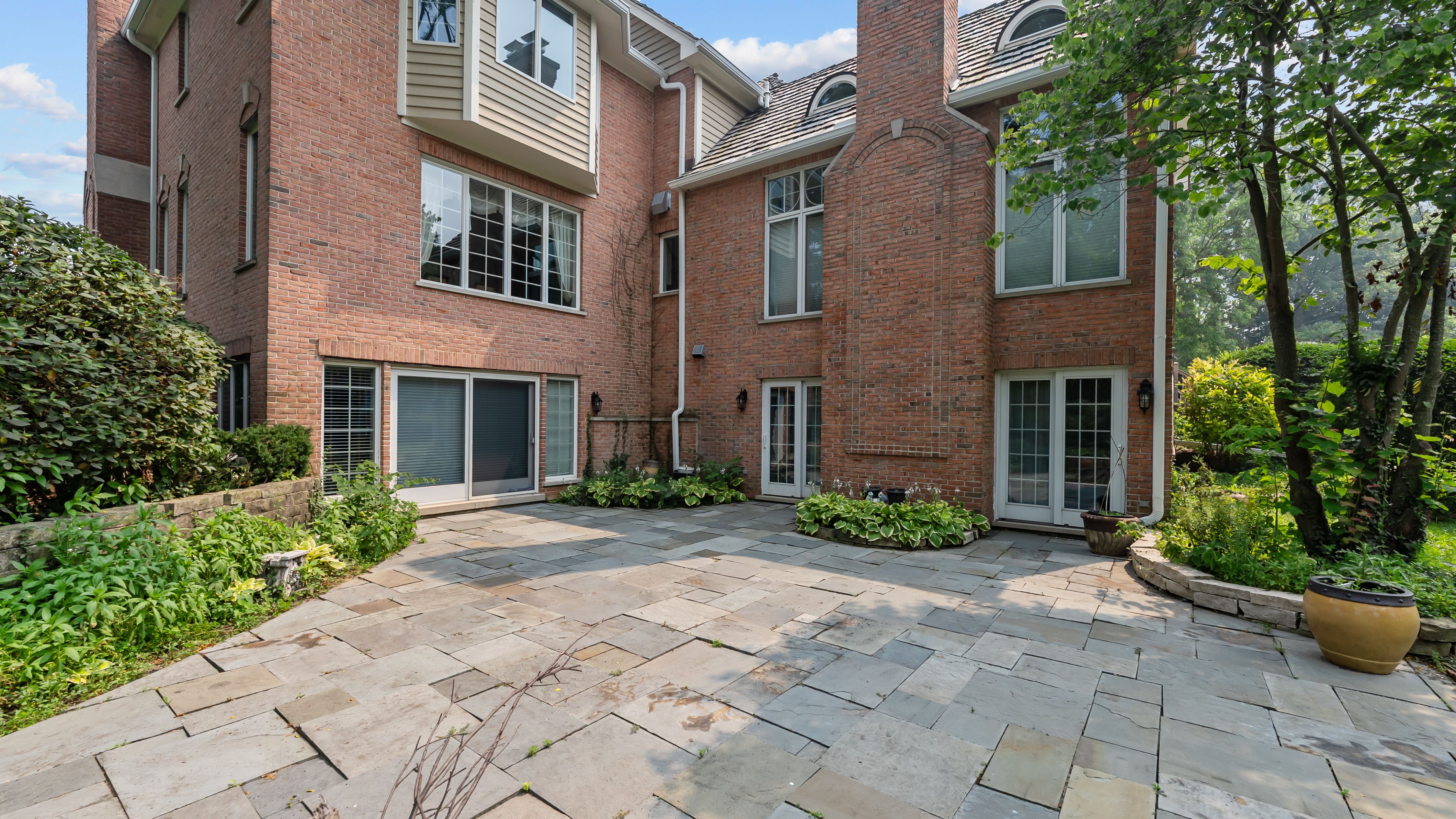  Experience Luxury Living at its Finest in Barrington - 物件實景