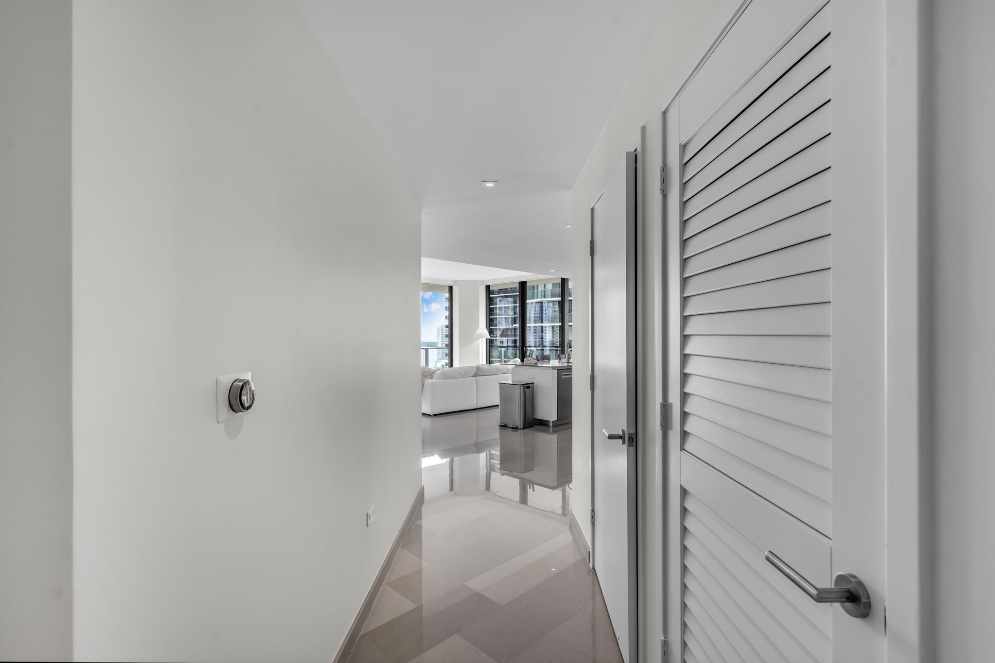  88 SW 7th St, Miami, FL, 33130 - 物件實景
