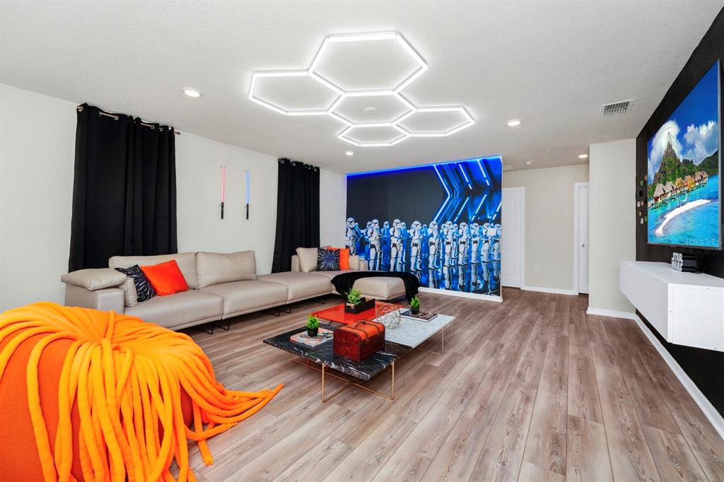 Clermont, Florida, 34714, United States, 6 Bedrooms Bedrooms, ,5 BathroomsBathrooms,Residential,For Sale,1777705