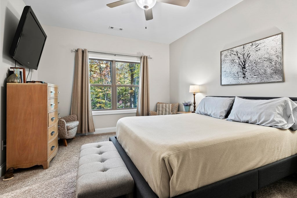 Ellijay, Georgia, 30536, United States, 3 Bedrooms Bedrooms, ,2 BathroomsBathrooms,Residential,For Sale,1987924