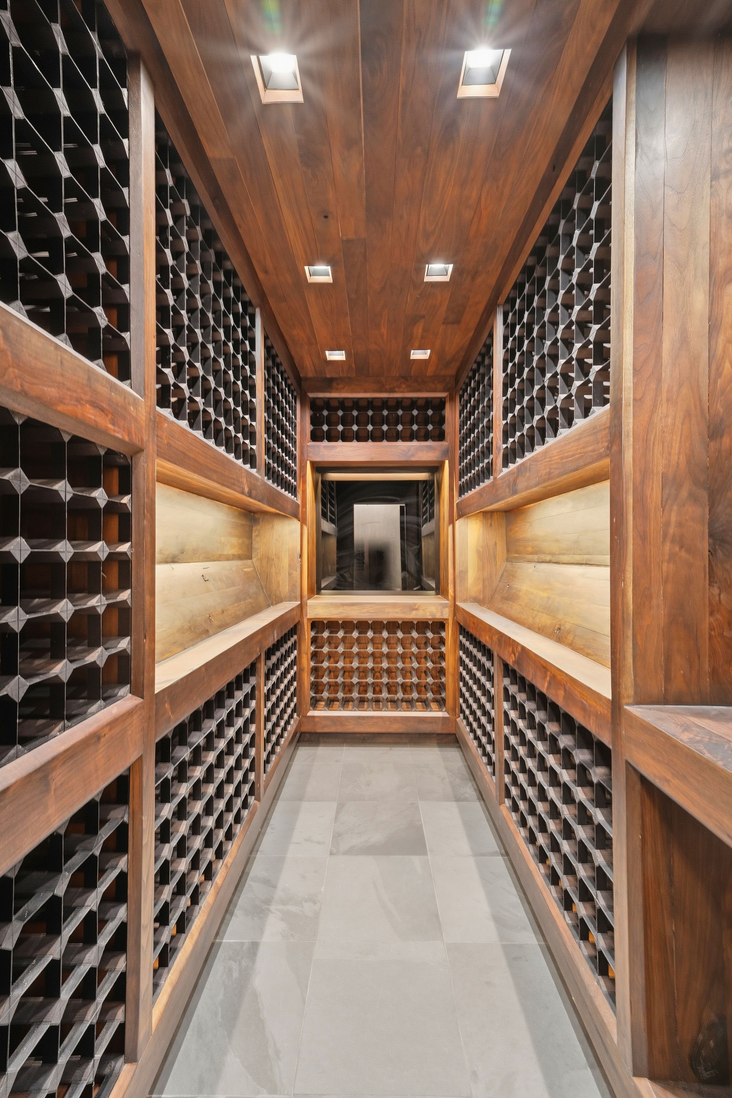  527 3rd Street - 物件實景