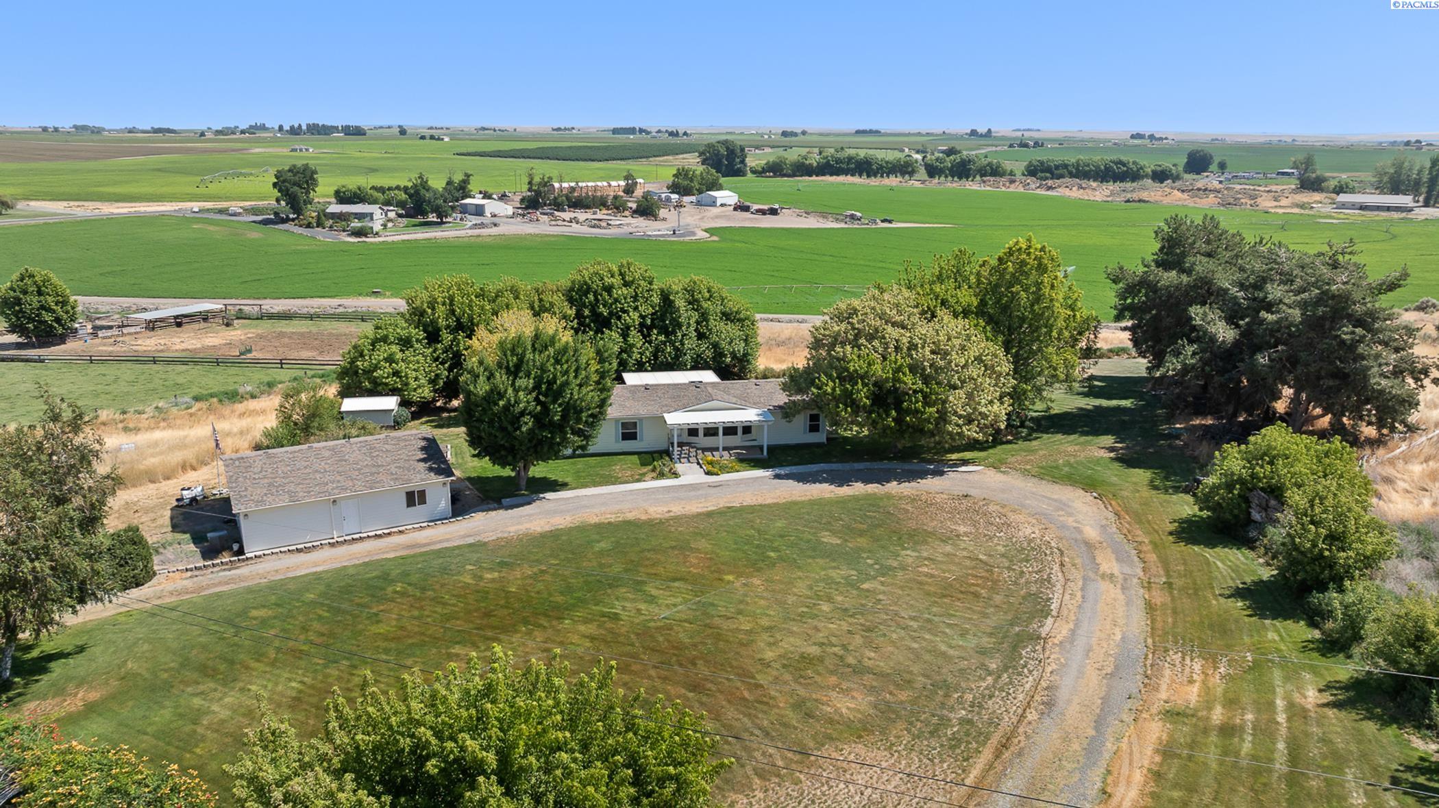 Eltopia, Washington, 99330, United States, 4 Bedrooms Bedrooms, ,1 BathroomBathrooms,Residential,For Sale,1901493
