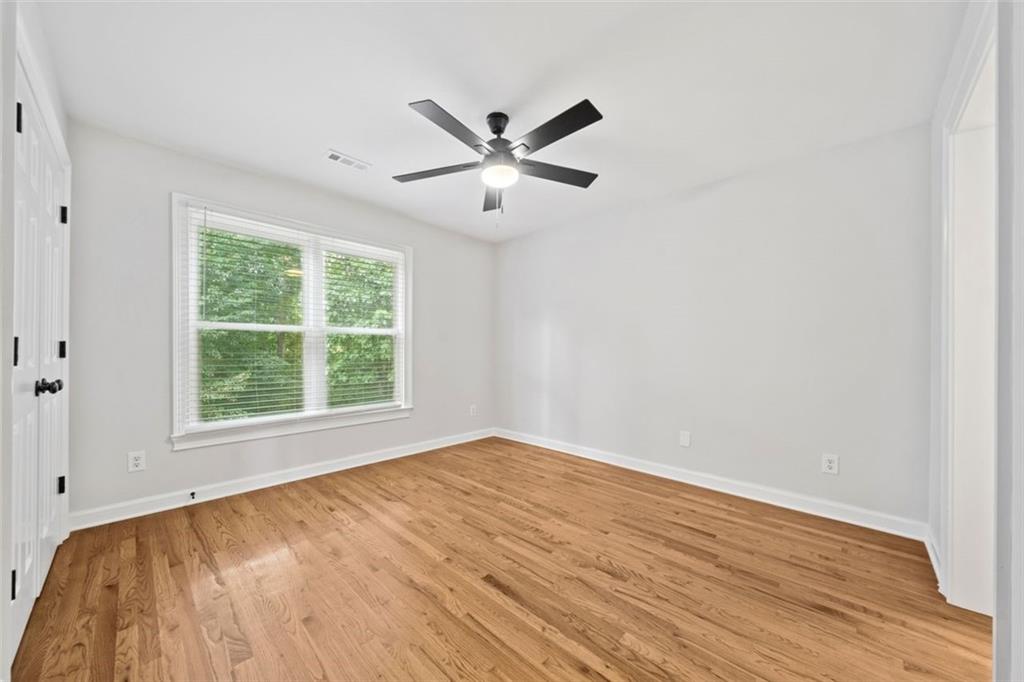 Atlanta, Georgia, 30331, United States, 6 Bedrooms Bedrooms, ,5 BathroomsBathrooms,Residential,For Sale,1906537