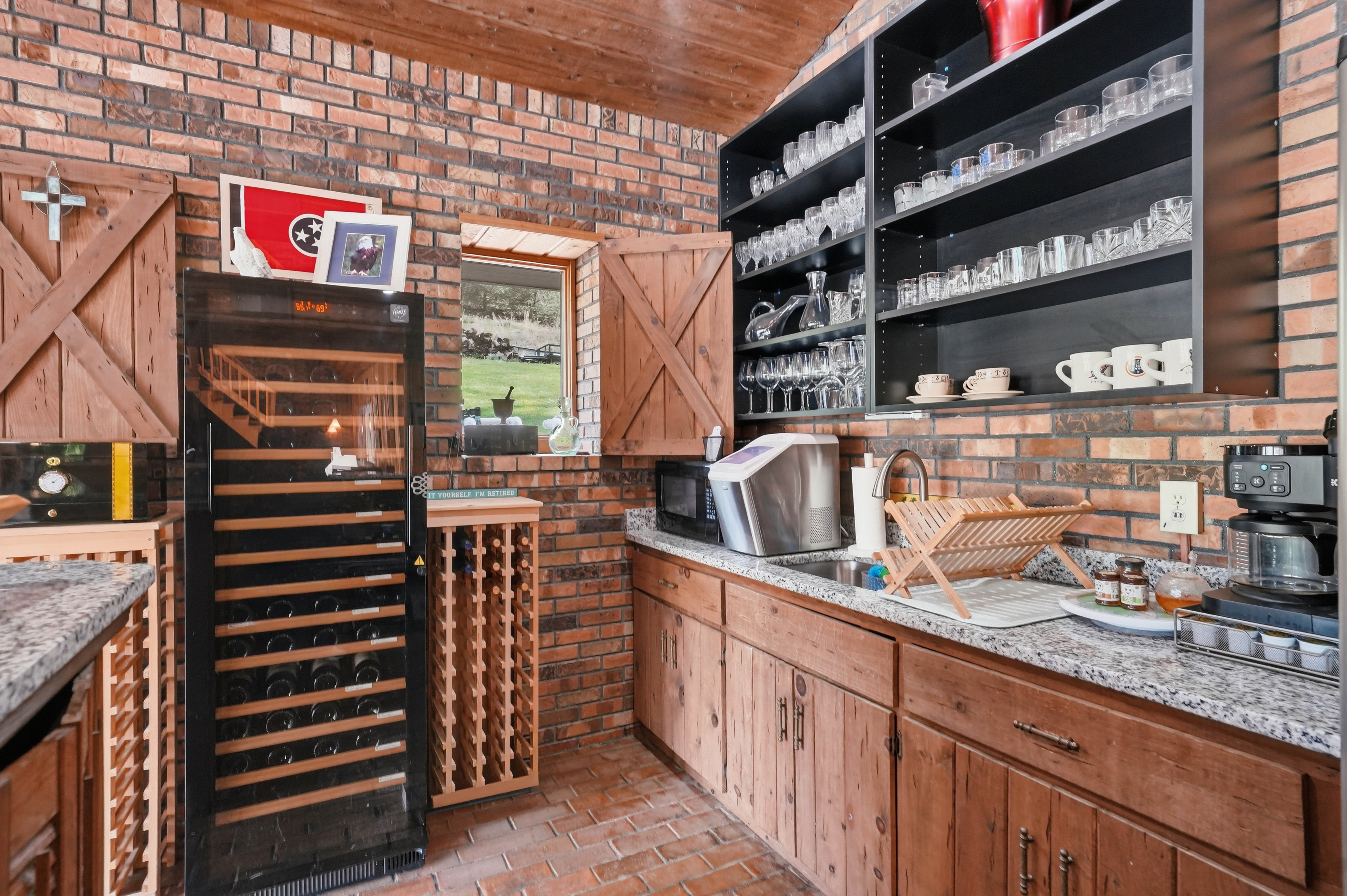  4953 Weaver Pike, Bluff City, TN 37618 - 物件實景