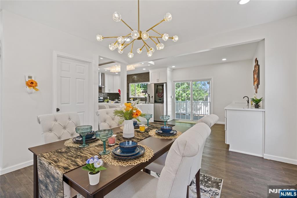 Rutherford, New Jersey, 07070, United States, 3 Bedrooms Bedrooms, ,4 BathroomsBathrooms,Residential,For Sale,1826504